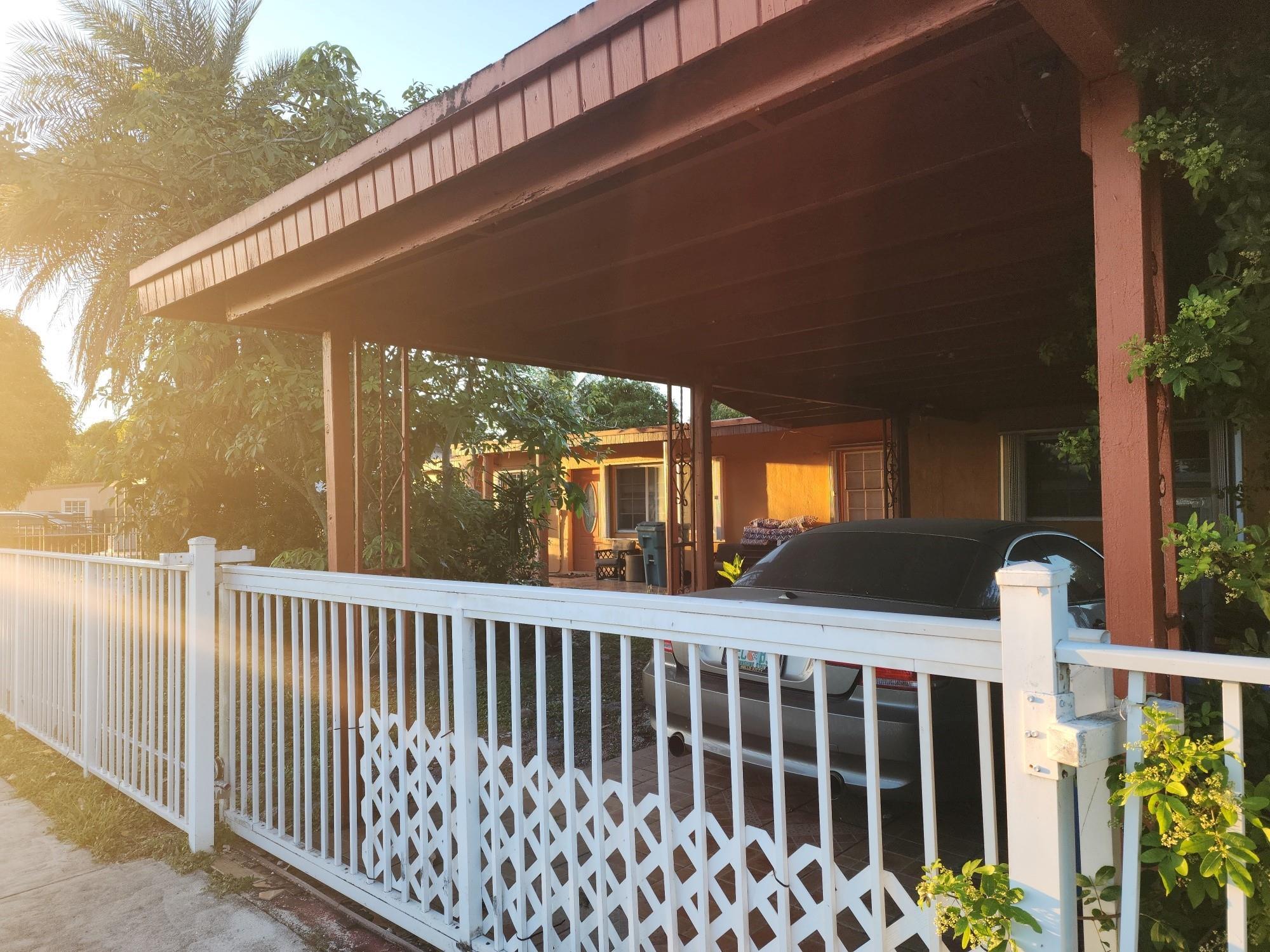 2445 NW 159