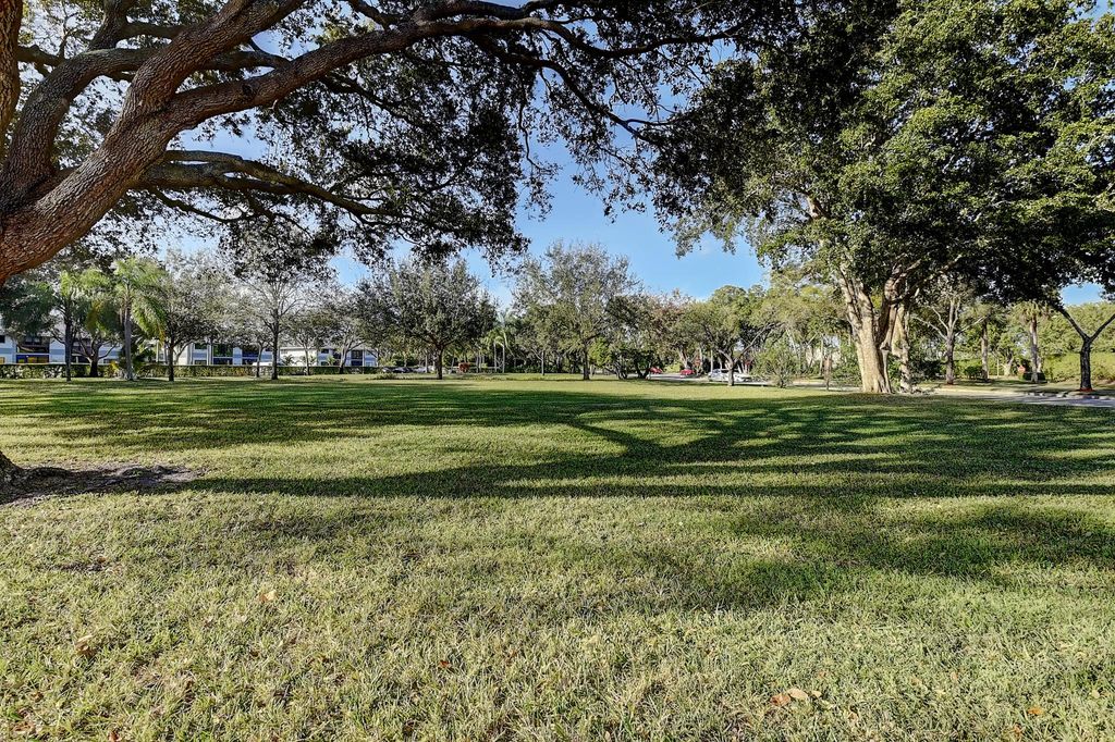 Photo of 15036 Ashland Lane #68, Delray Beach, FL 33484 (MLS # R10683276)