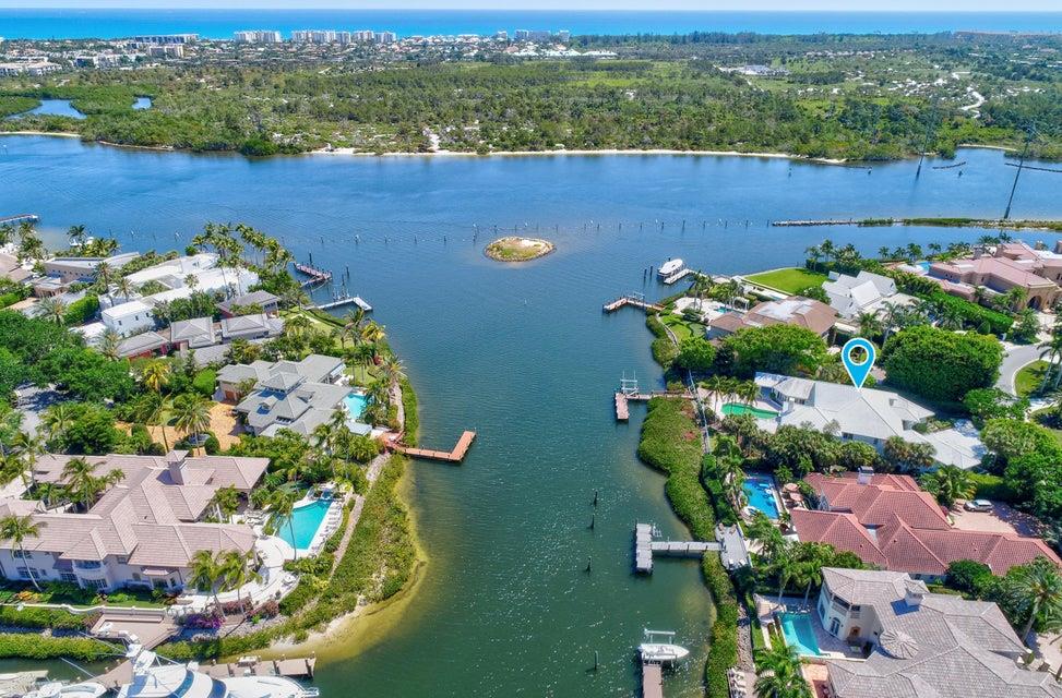 ADMIRALS COVE - Residential