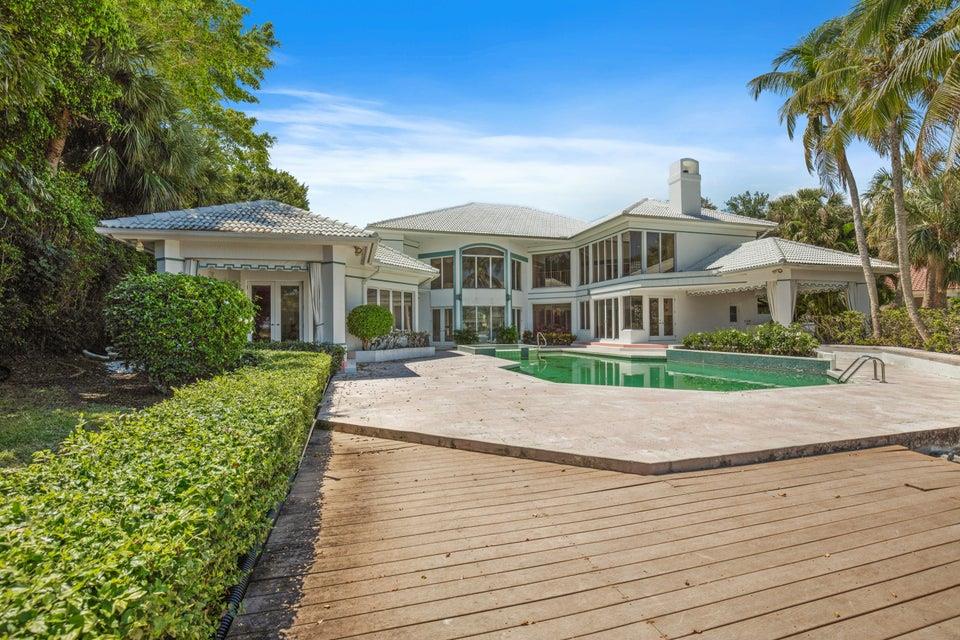 ADMIRALS COVE - Residential