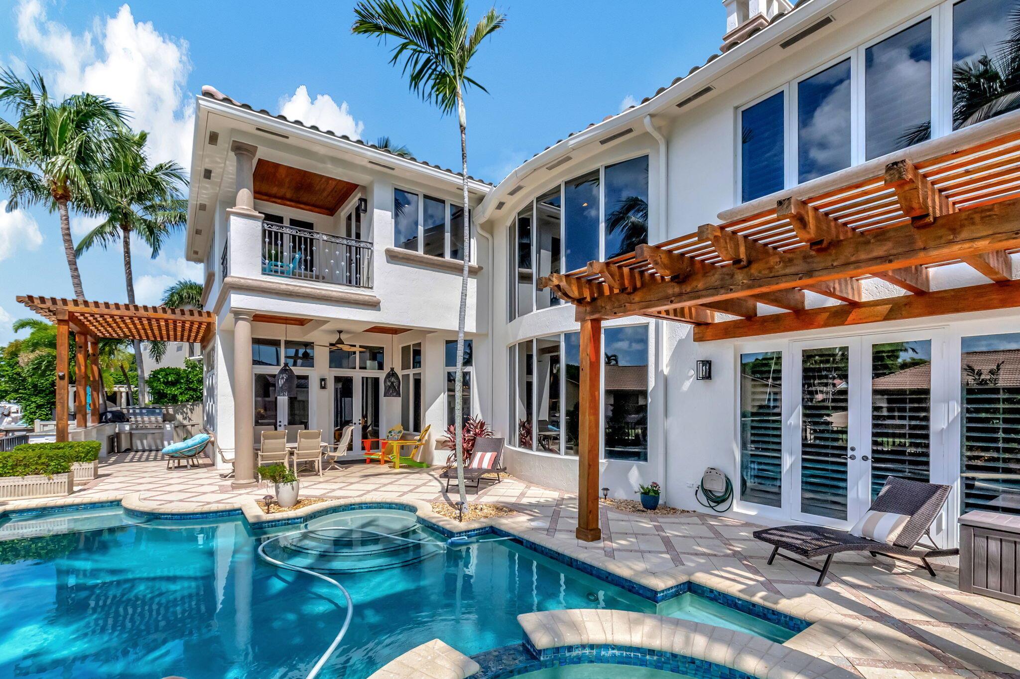 BOCA BAY COLONY - Residential