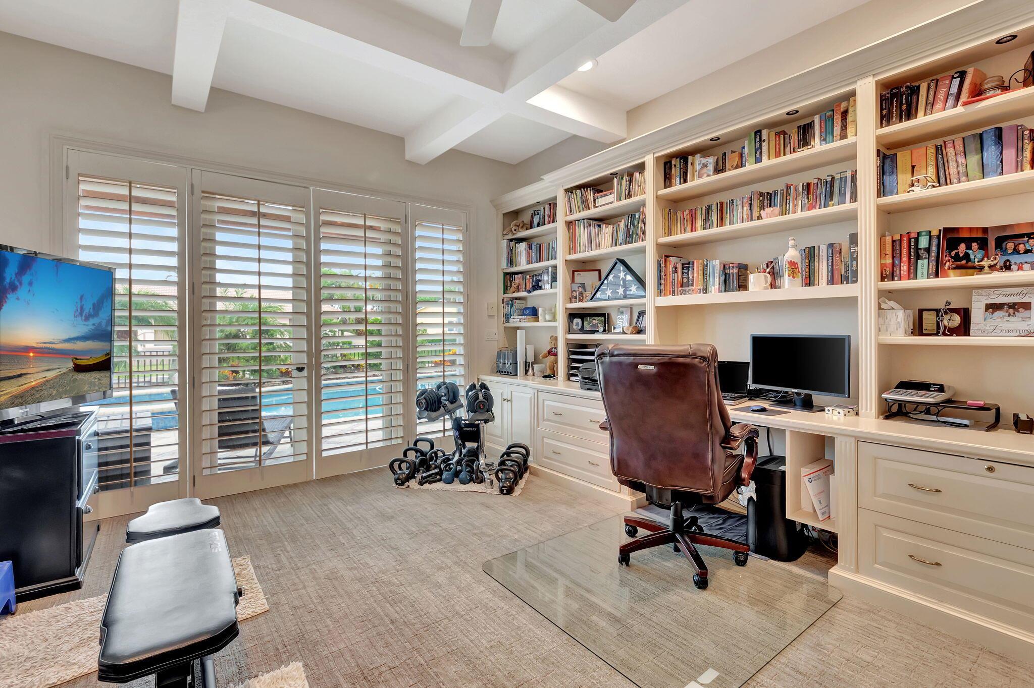 BOCA BAY COLONY - Residential