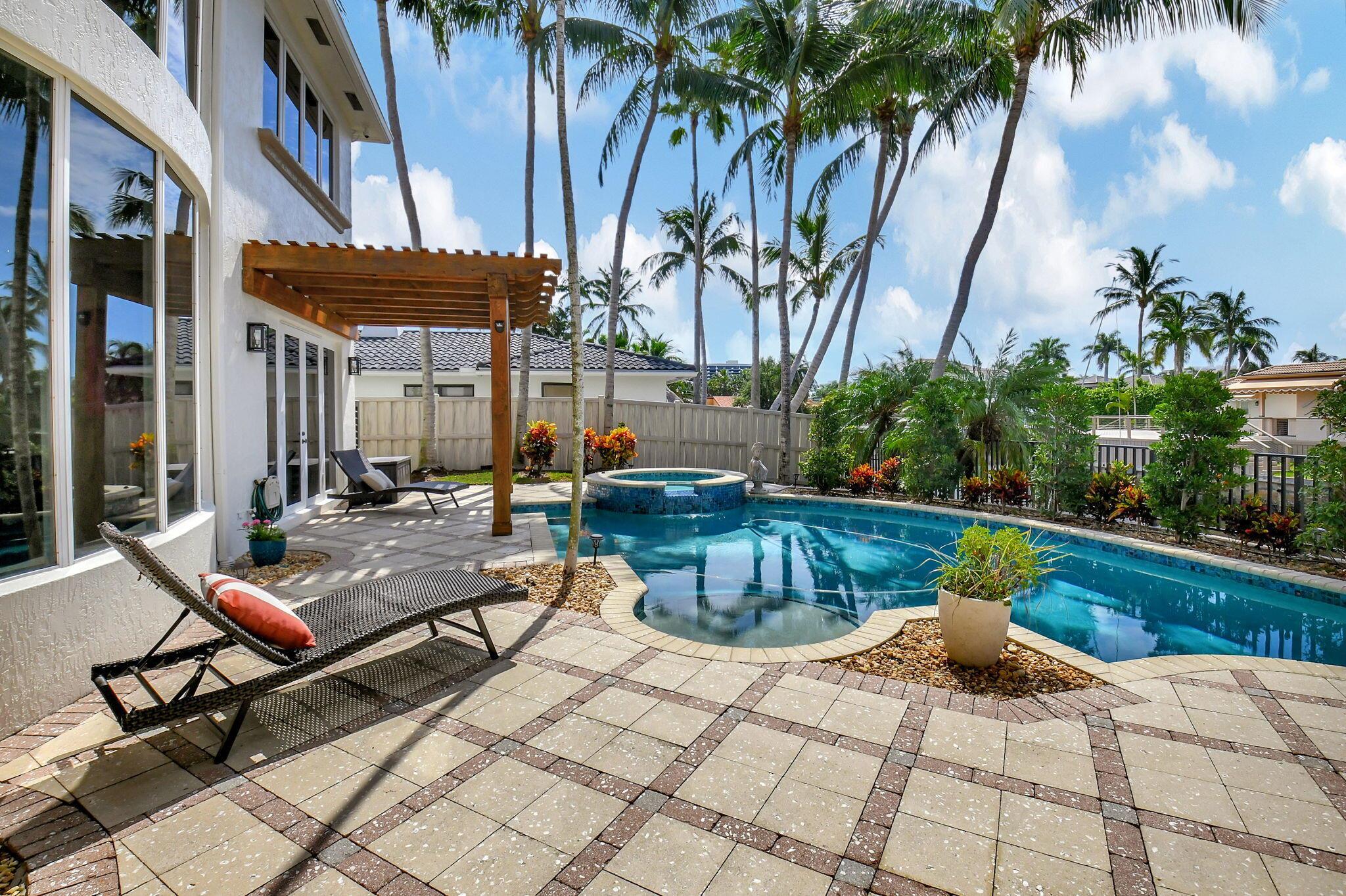 BOCA BAY COLONY - Residential