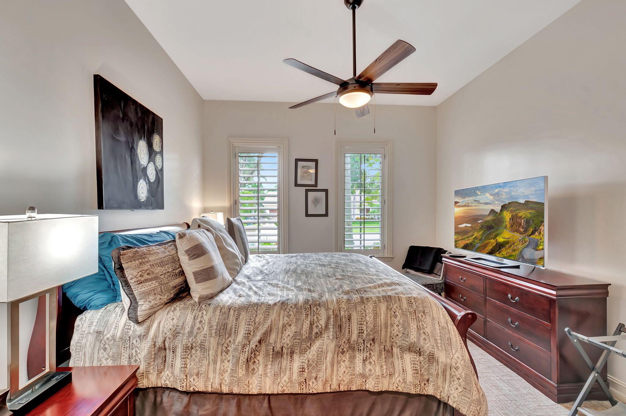 BOCA BAY COLONY - Residential