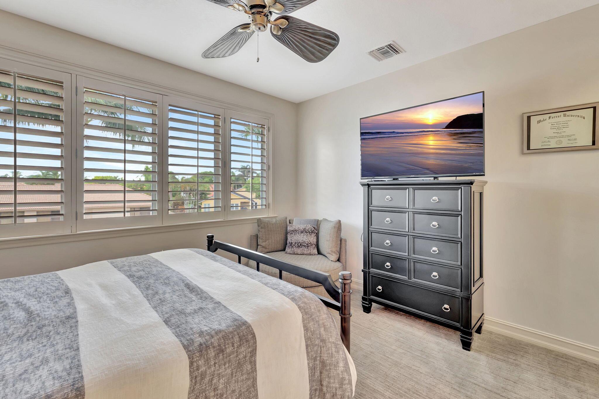 BOCA BAY COLONY - Residential