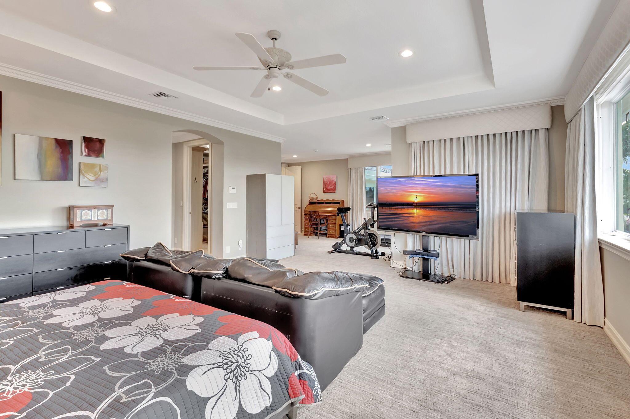 BOCA BAY COLONY - Residential