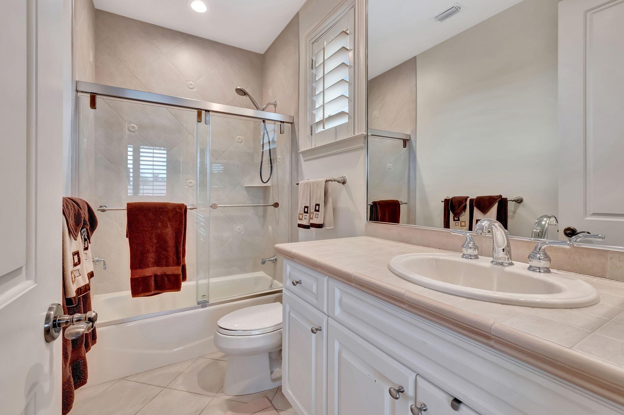 BOCA BAY COLONY - Residential