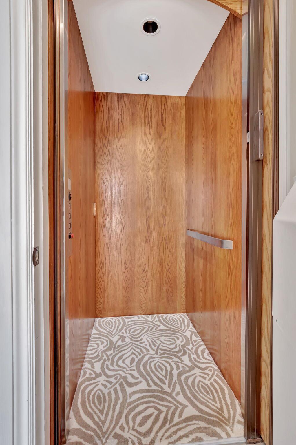 BOCA BAY COLONY - Residential