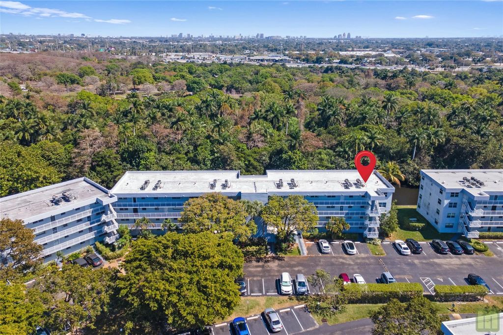 Photo of 105 Royal Park Drive #2G, Fort Lauderdale, FL 33309 (MLS # F10554709)