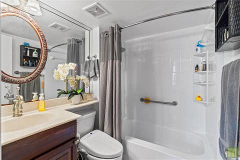 Tiny photo for 105 Royal Park Drive #2g, Oakland Park, FL 33309 (MLS # F10554709)