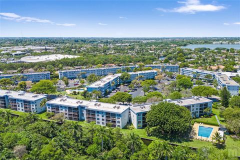 Tiny photo for 105 Royal Park Drive #2g, Oakland Park, FL 33309 (MLS # F10554709)