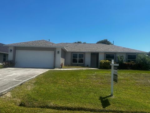 3226 SE Pinto Street Port St Lucie FL 34984