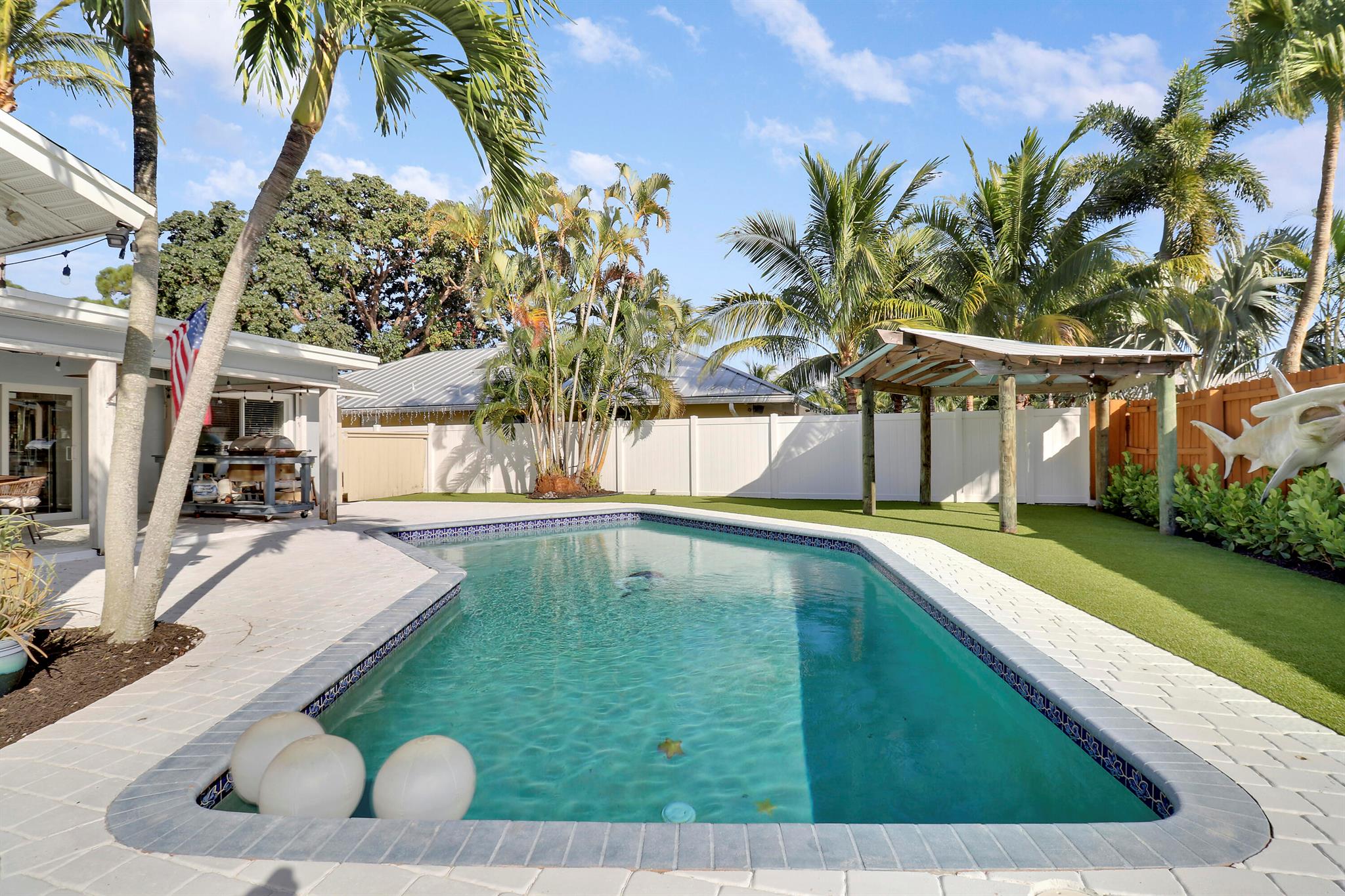 PALM BEACH GARDENS 4 - Residential