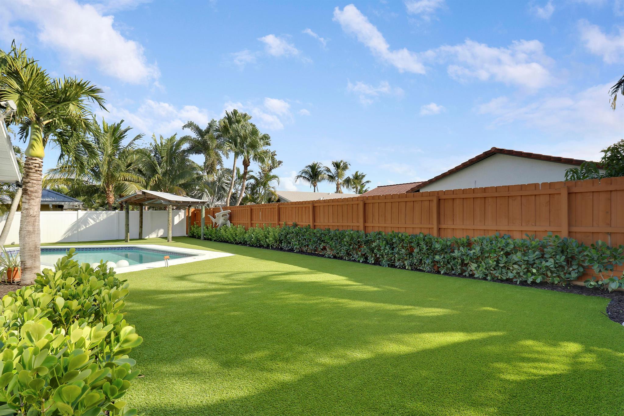PALM BEACH GARDENS 4 - Residential