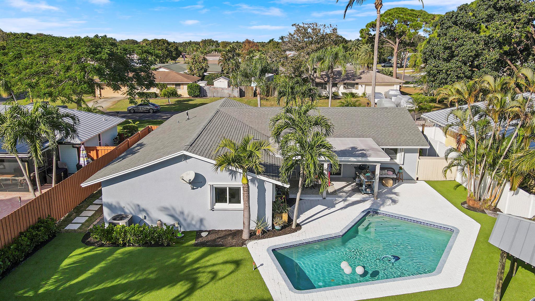 PALM BEACH GARDENS 4 - Residential