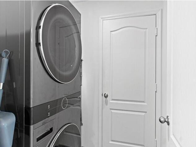 CELEBRATION POINTE - Residential Lease