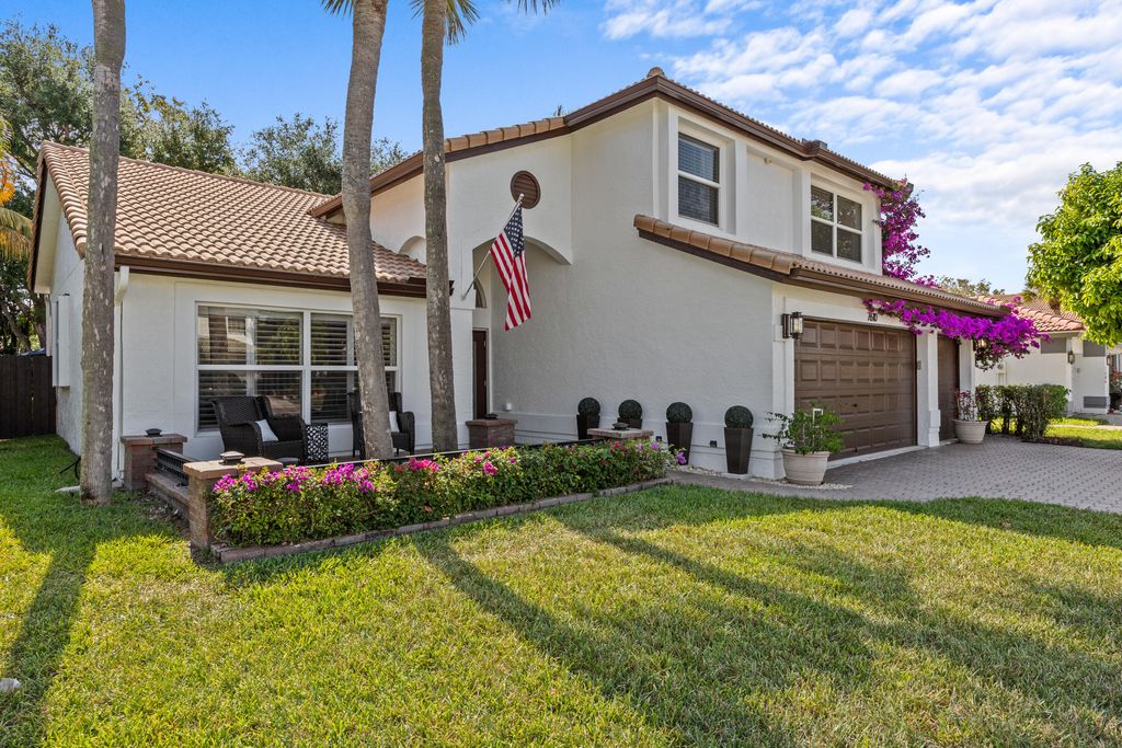 Photo of 7610 Briar Cliff Circle, Lake Worth, FL 33467 (MLS # R10979868)