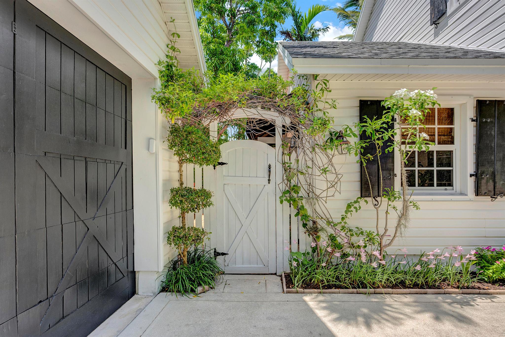DELRAY TOWN OF - Residential Lease