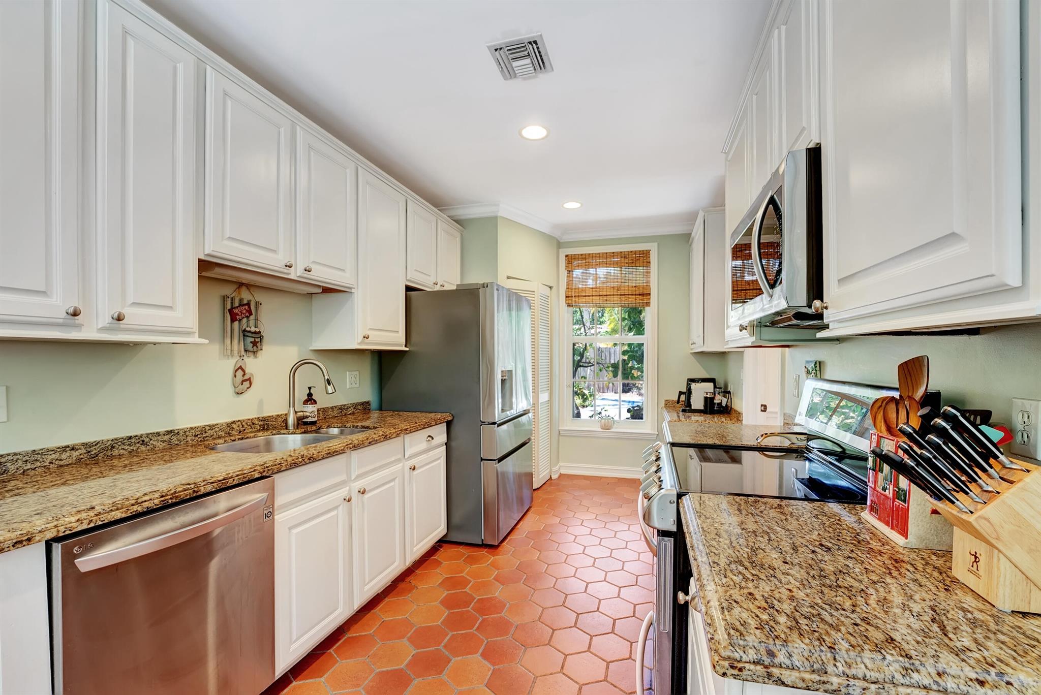 DELRAY TOWN OF - Residential Lease