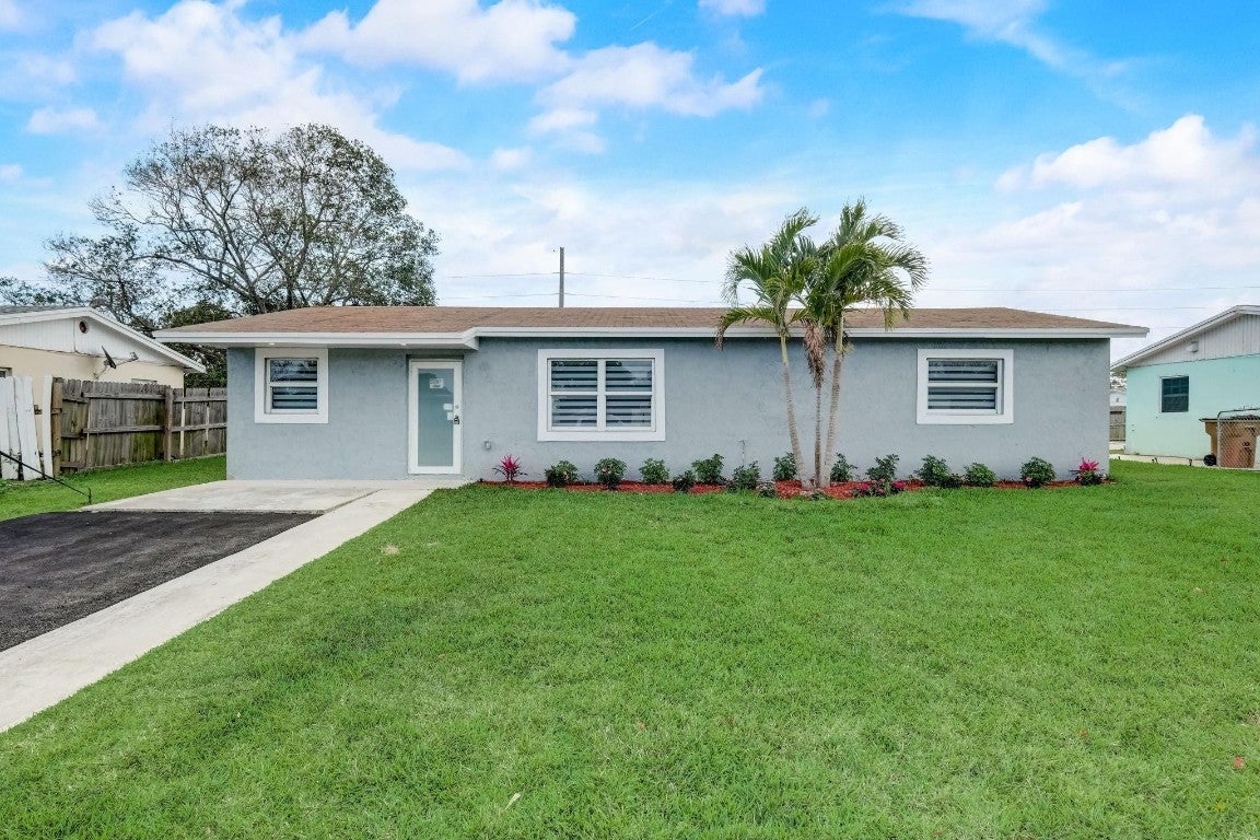 520 SW 13th Place