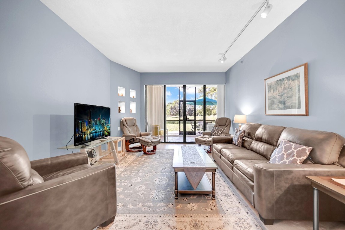 Environ Towers I - Residential