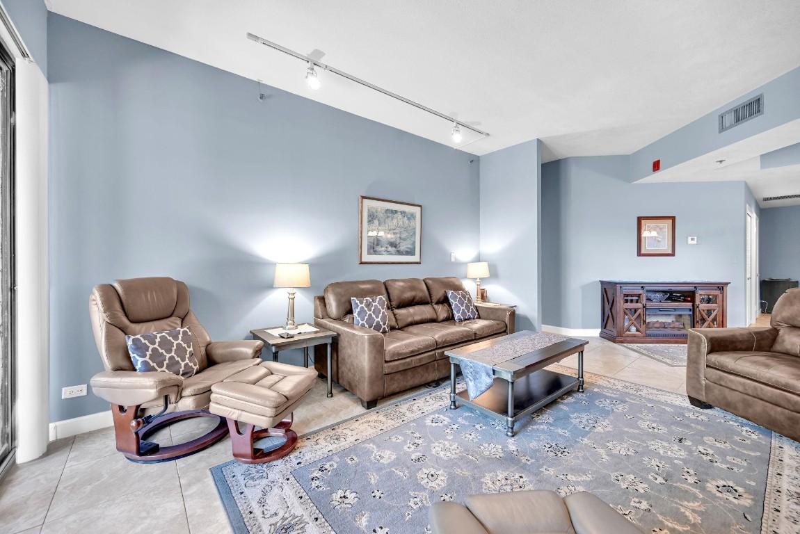 Environ Towers I - Residential