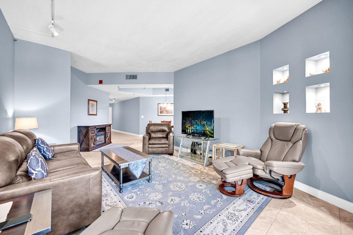 Environ Towers I - Residential