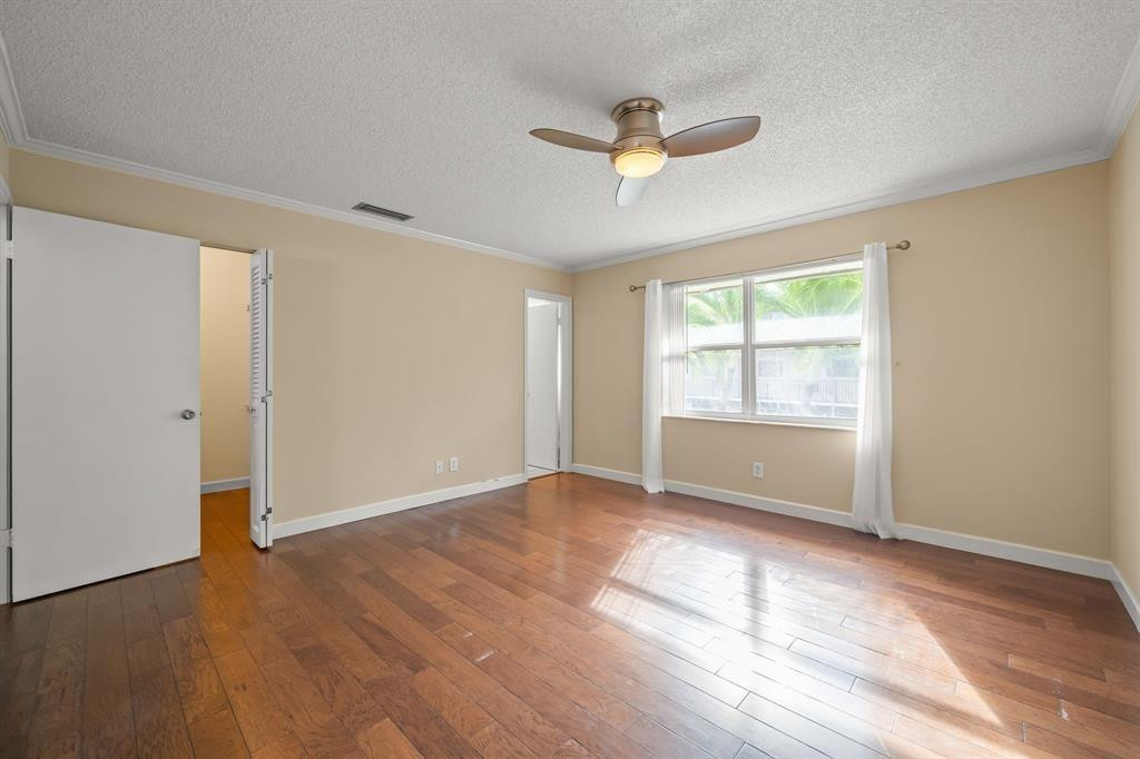 Barbican Condo - Residential Lease