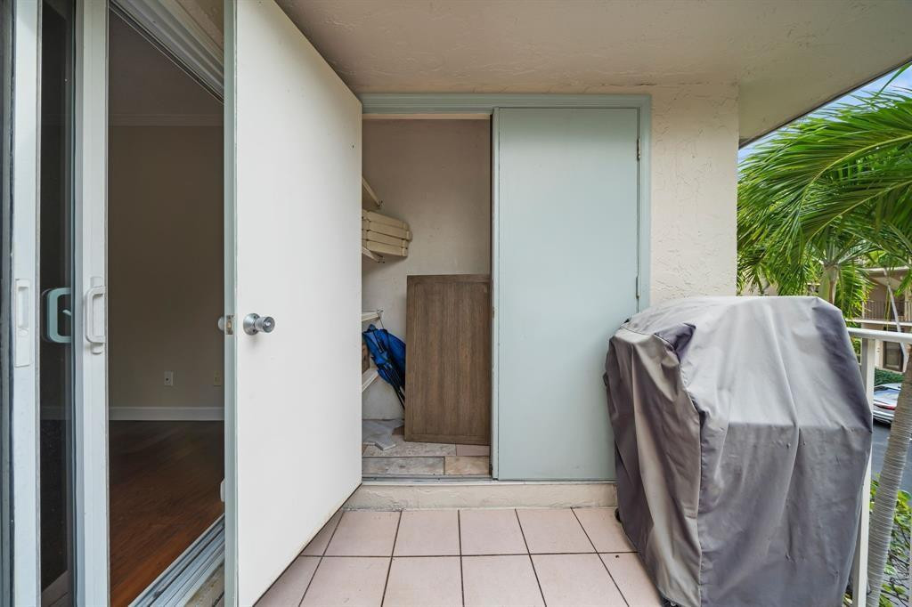 Barbican Condo - Residential Lease