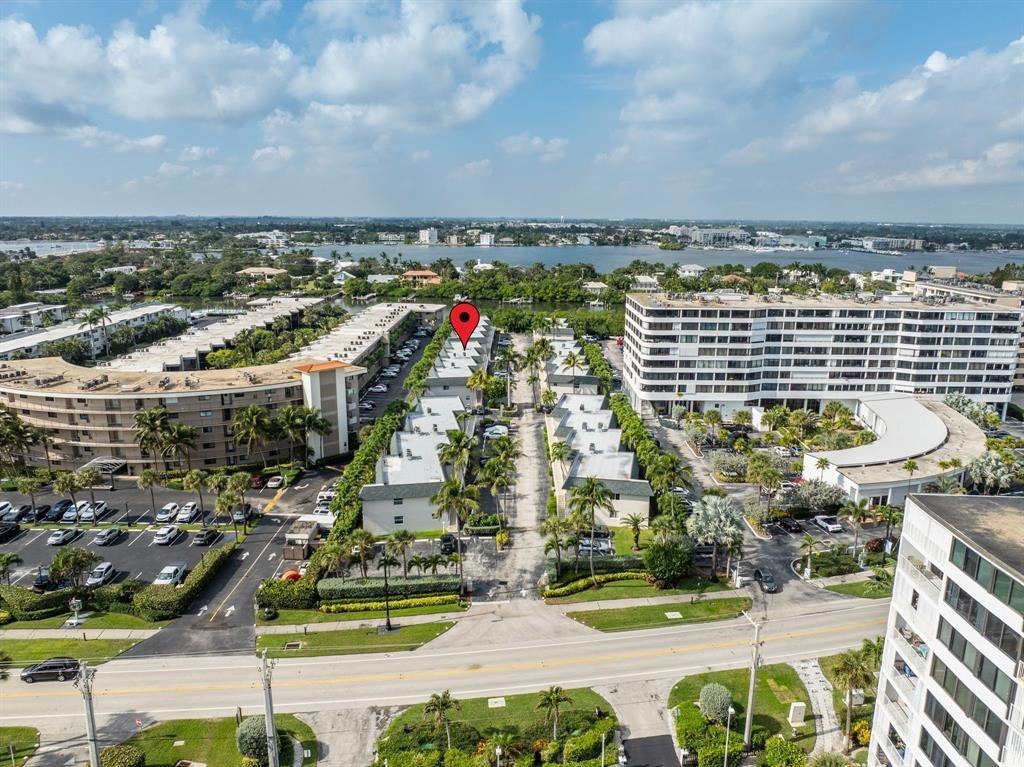 Barbican Condo - Residential Lease