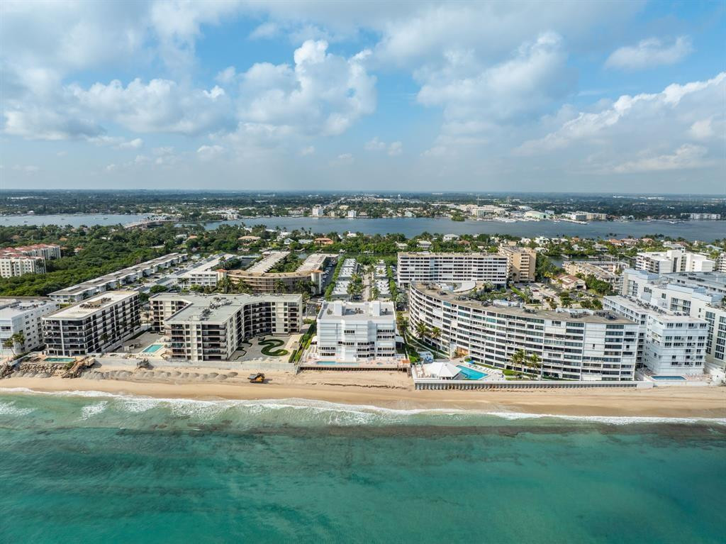 Barbican Condo - Residential Lease