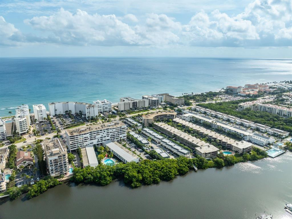 Barbican Condo - Residential Lease