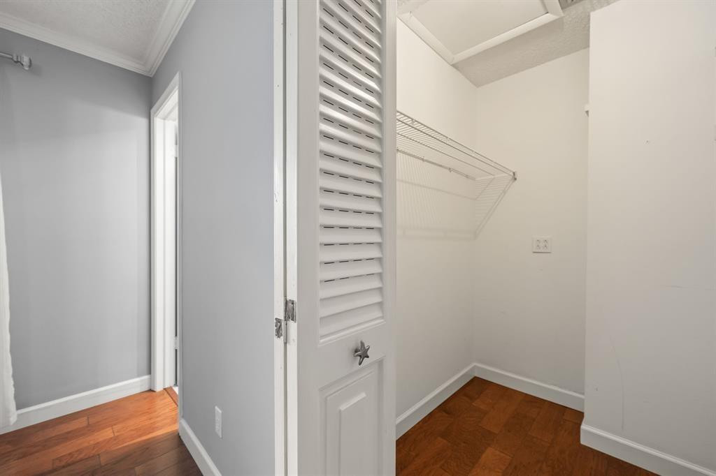 Barbican Condo - Residential Lease