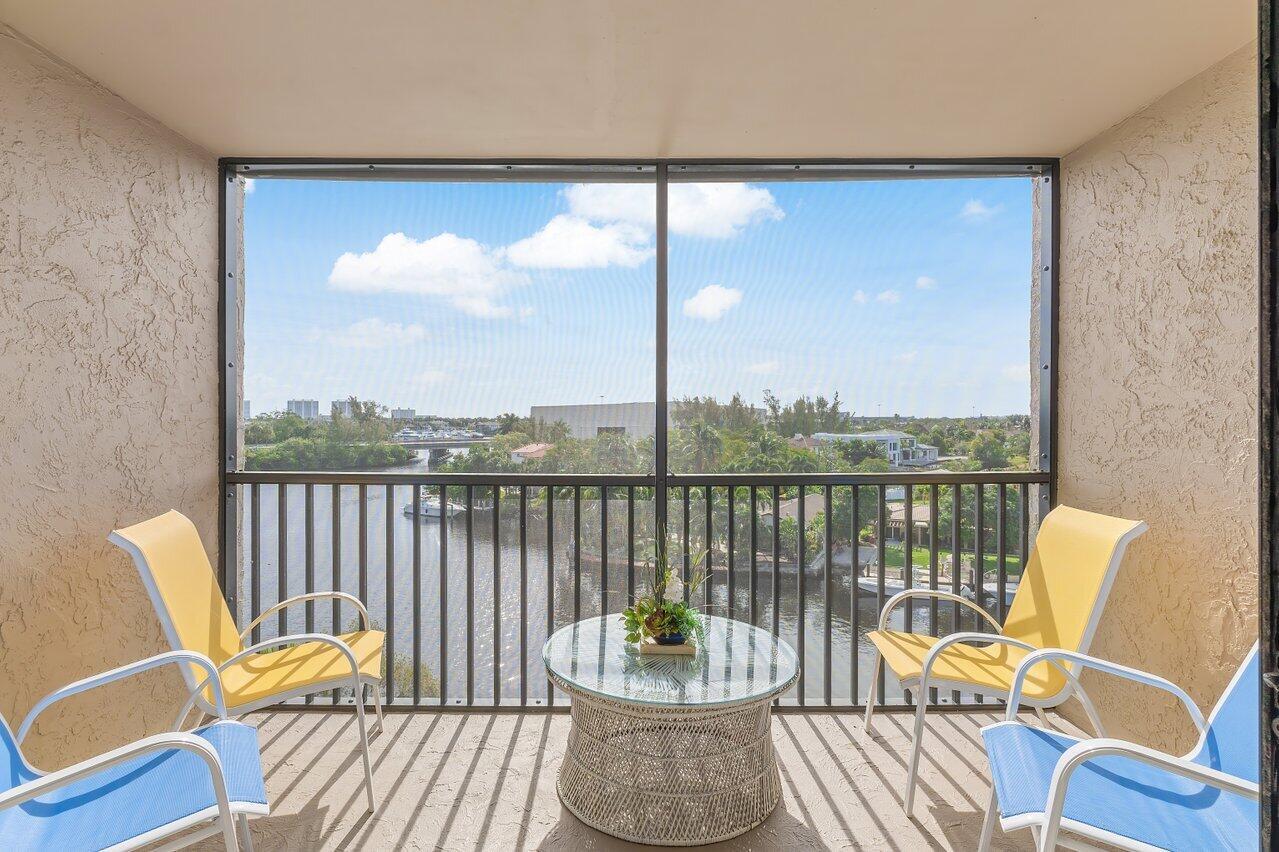 13 Royal Palm Way Unit 602