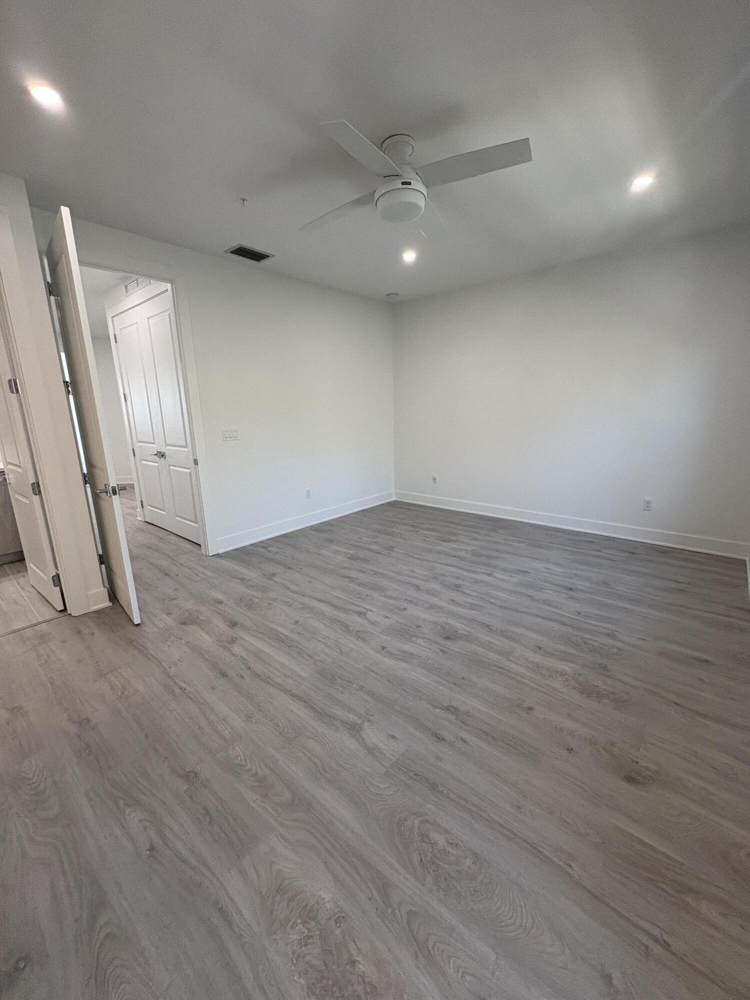 RESERVE AT TEQUESTA - Residential