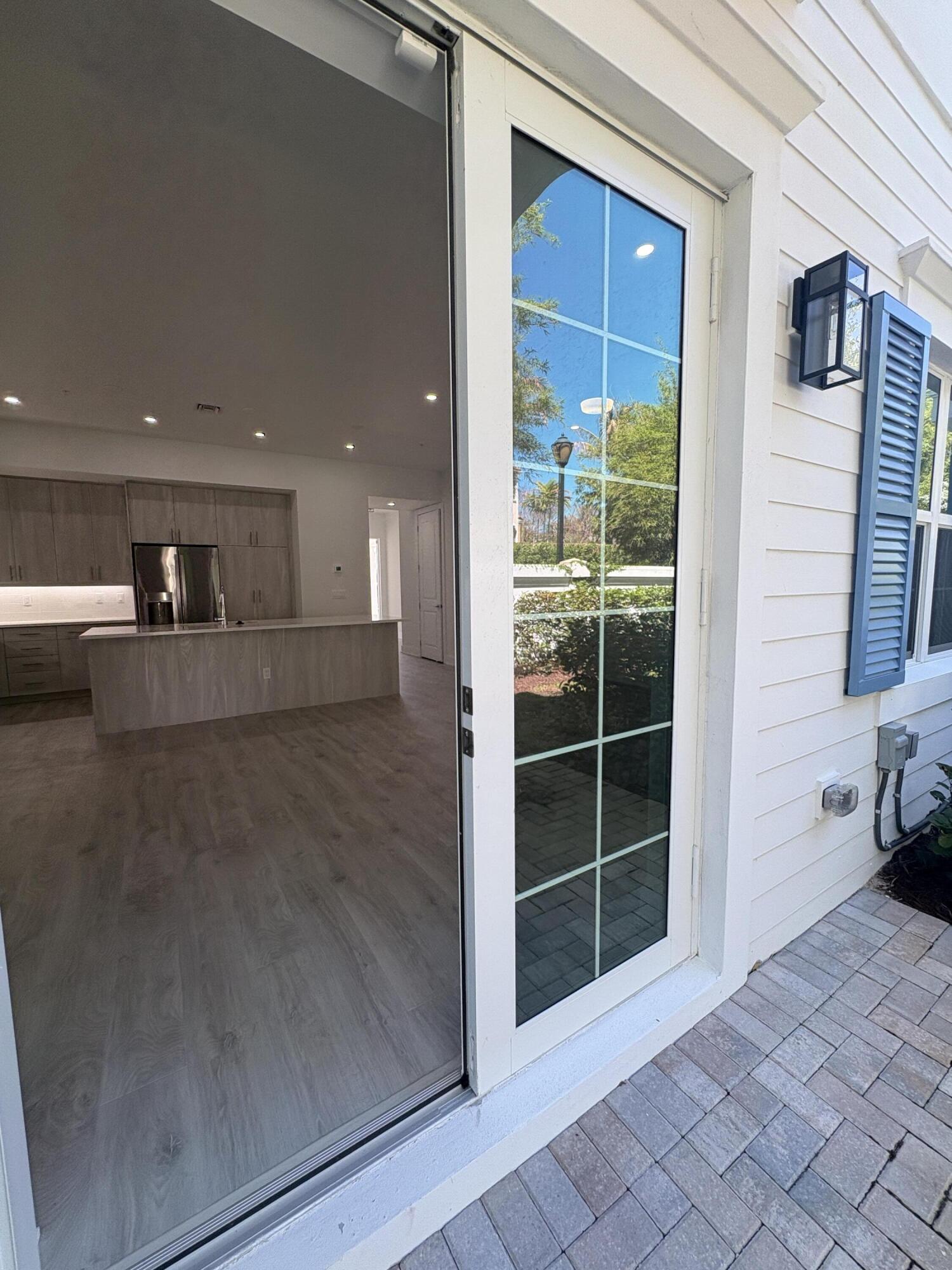 RESERVE AT TEQUESTA - Residential