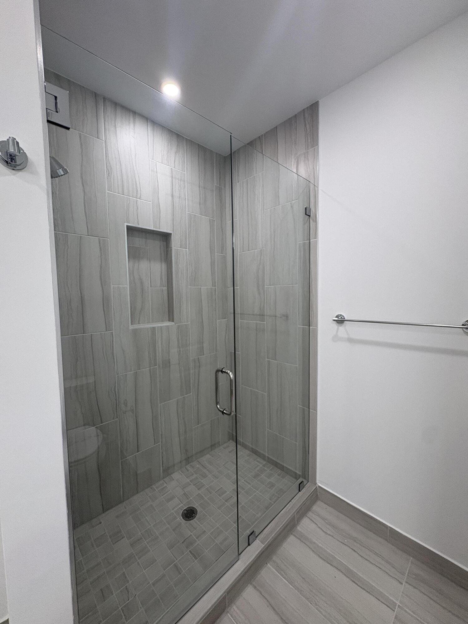 RESERVE AT TEQUESTA - Residential