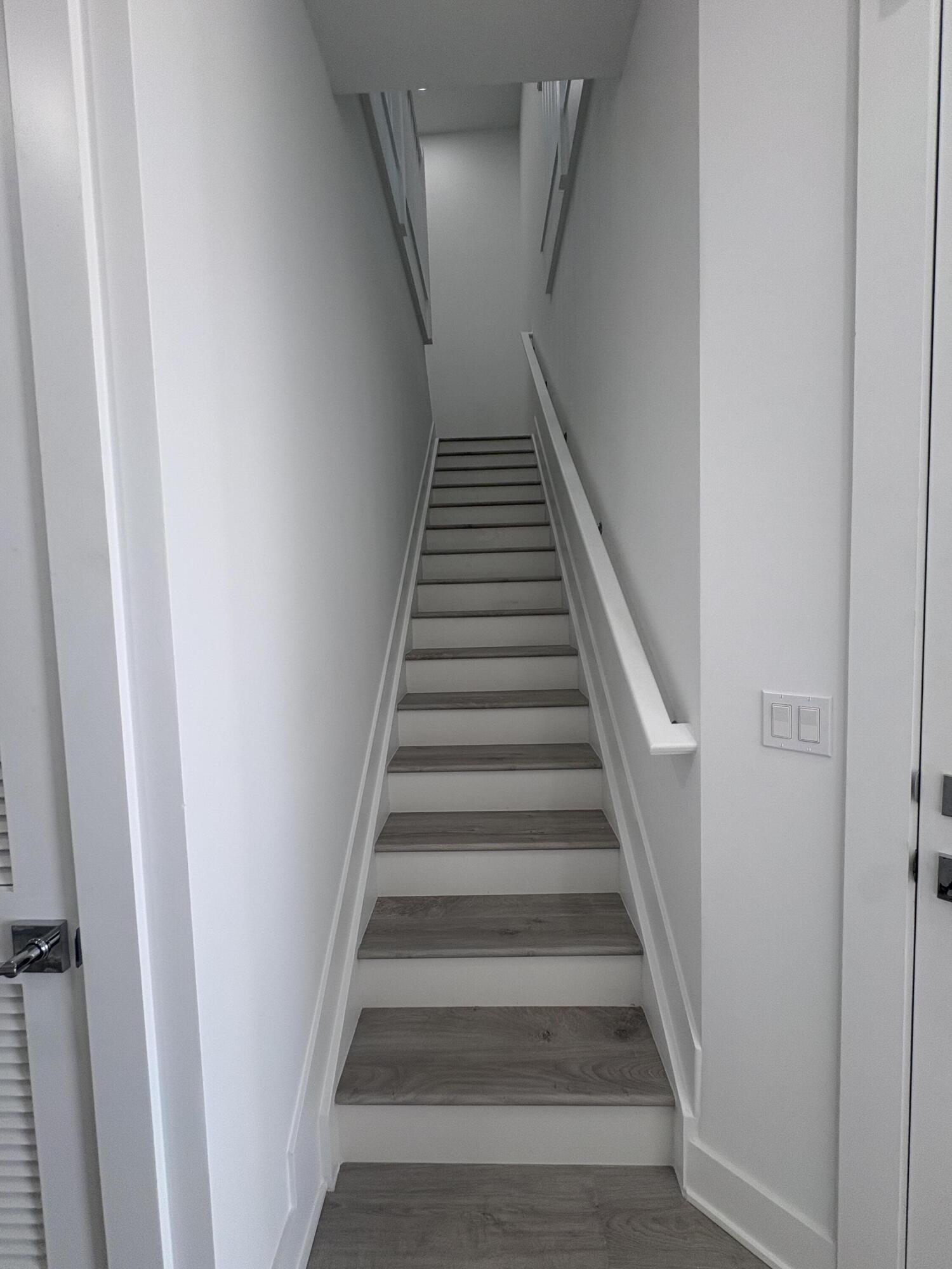 RESERVE AT TEQUESTA - Residential