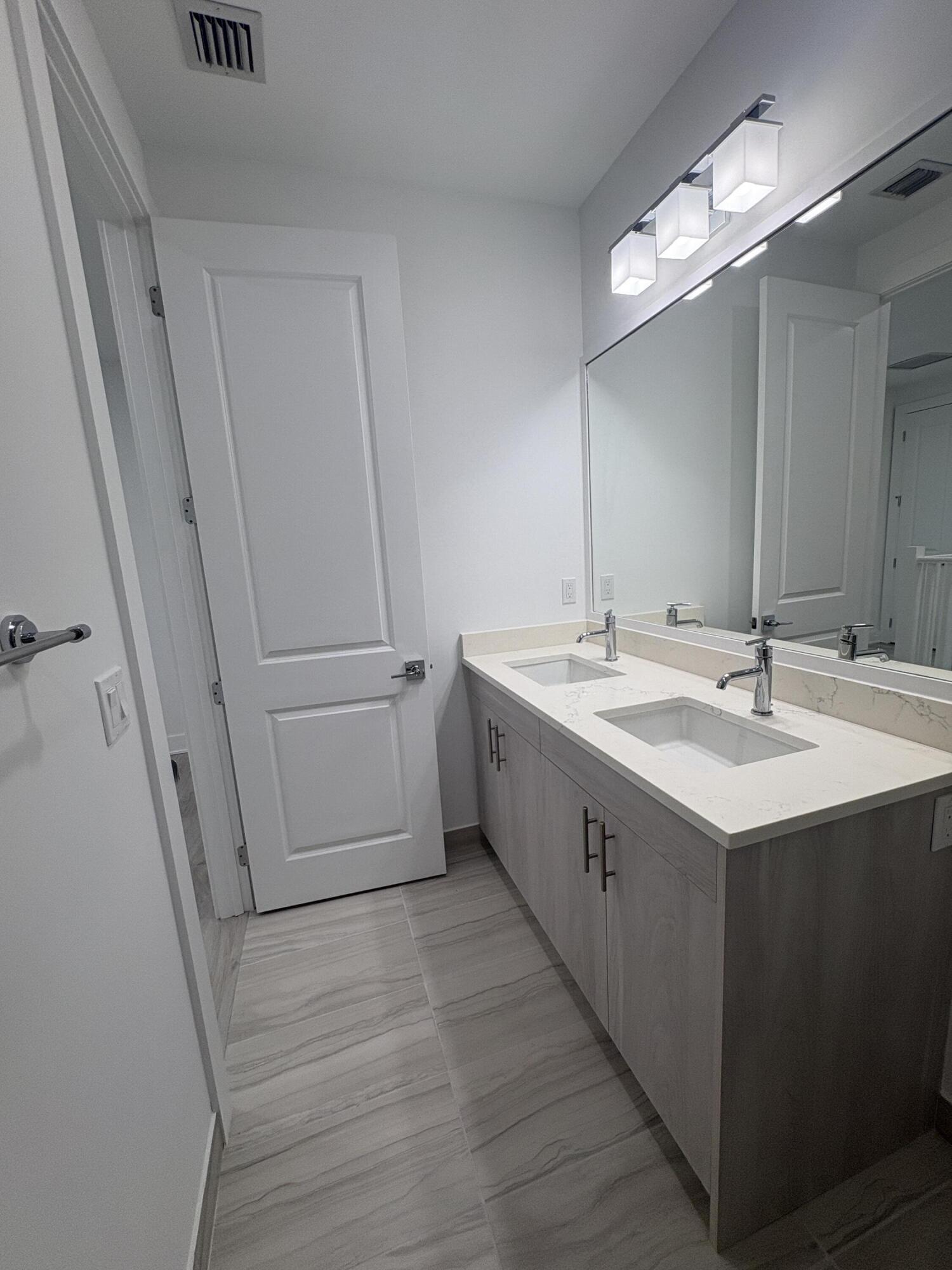 RESERVE AT TEQUESTA - Residential