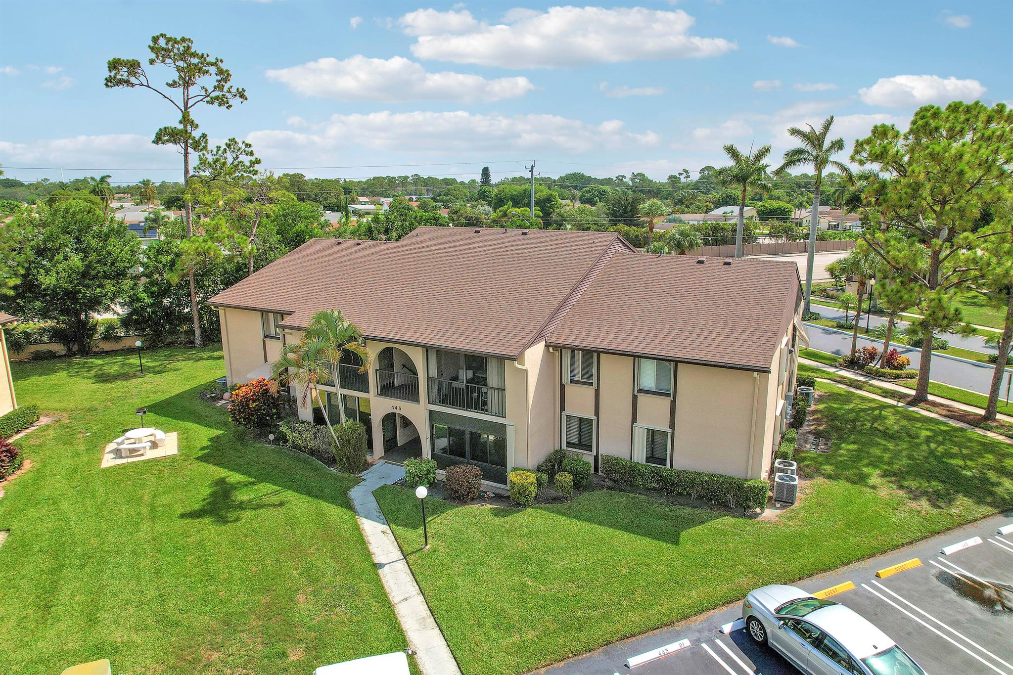 445 Pine Glen Lane A-1, Greenacres, FL, 33463/$159,999 1 445 Pine Glen Lane A-1