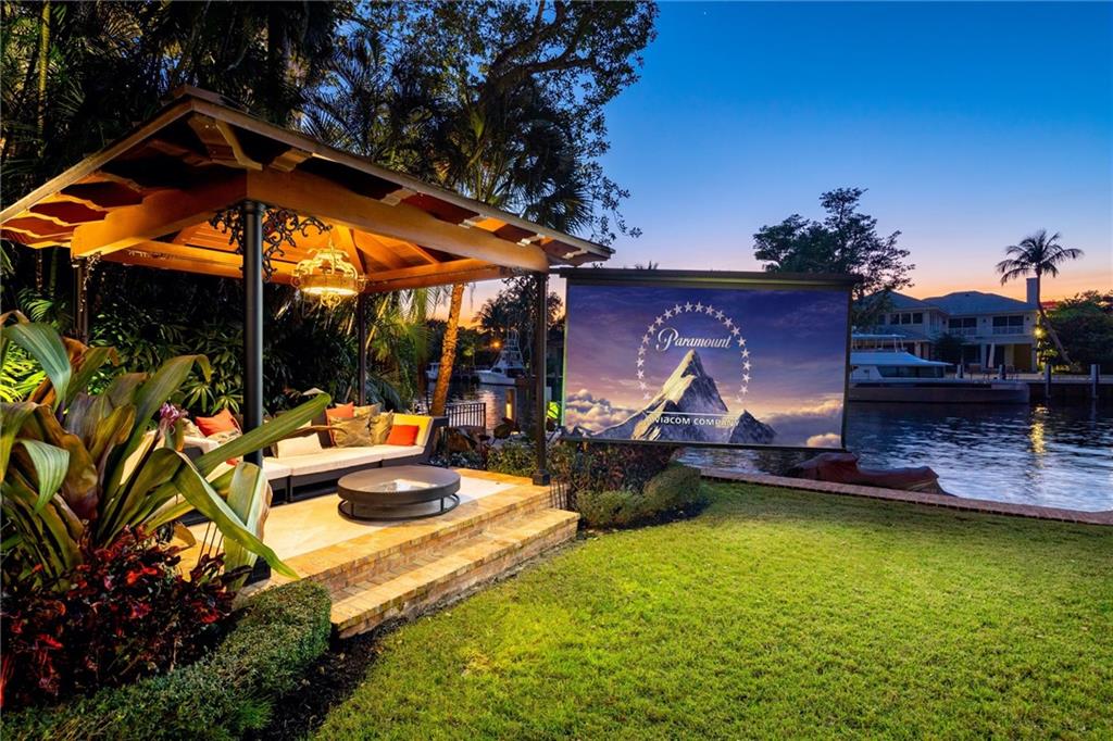 Rio Vista Isles - Residential