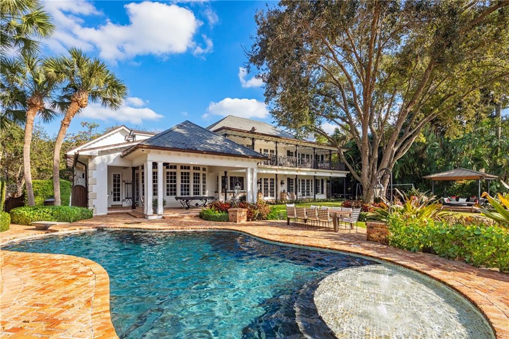 Rio Vista Isles - Residential