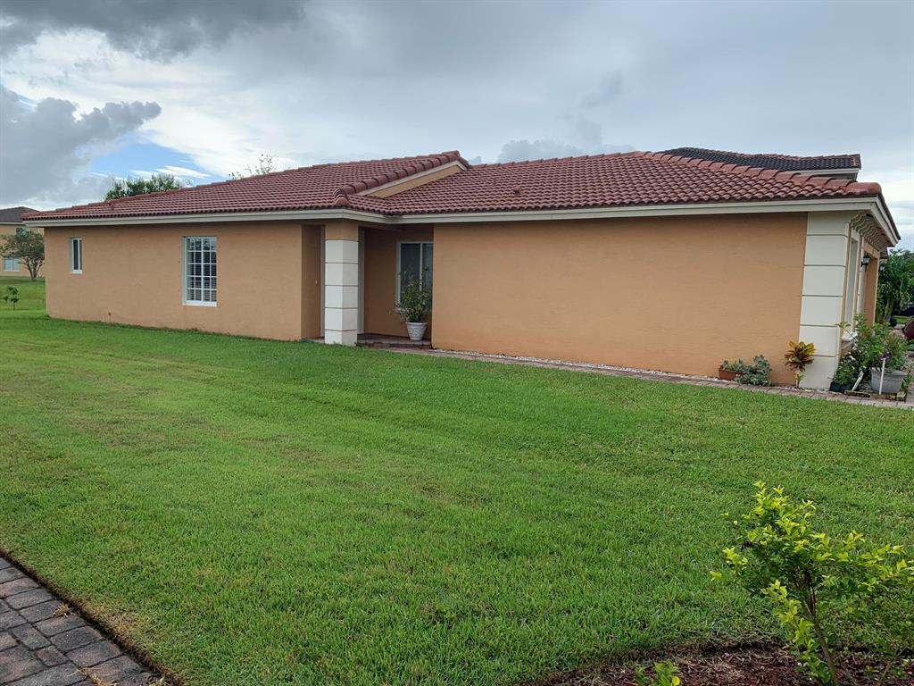 FOURTH  REPLAT OF PORTOFINO ISLES - Residential