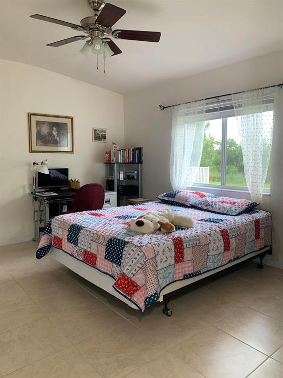 FOURTH  REPLAT OF PORTOFINO ISLES - Residential