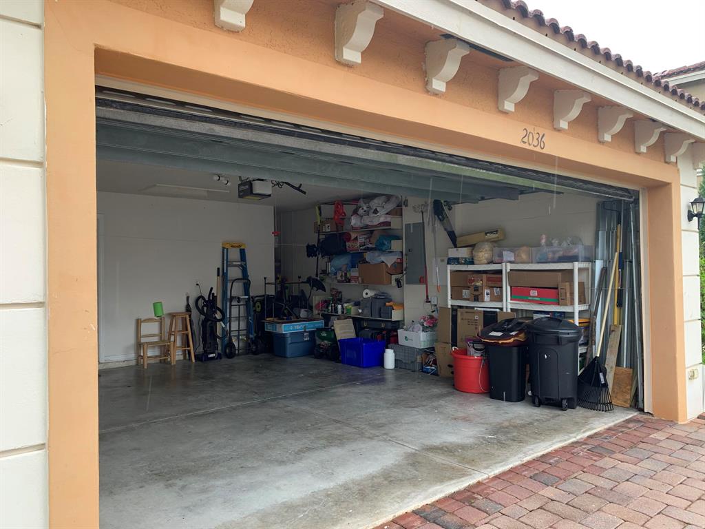 FOURTH  REPLAT OF PORTOFINO ISLES - Residential