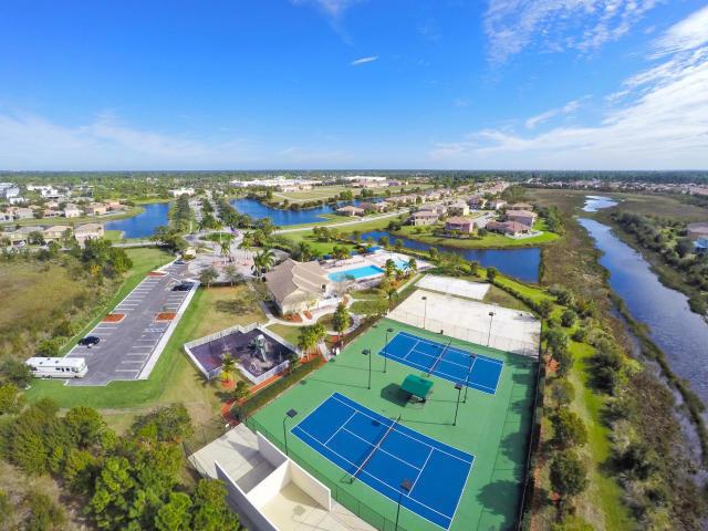 FOURTH  REPLAT OF PORTOFINO ISLES - Residential