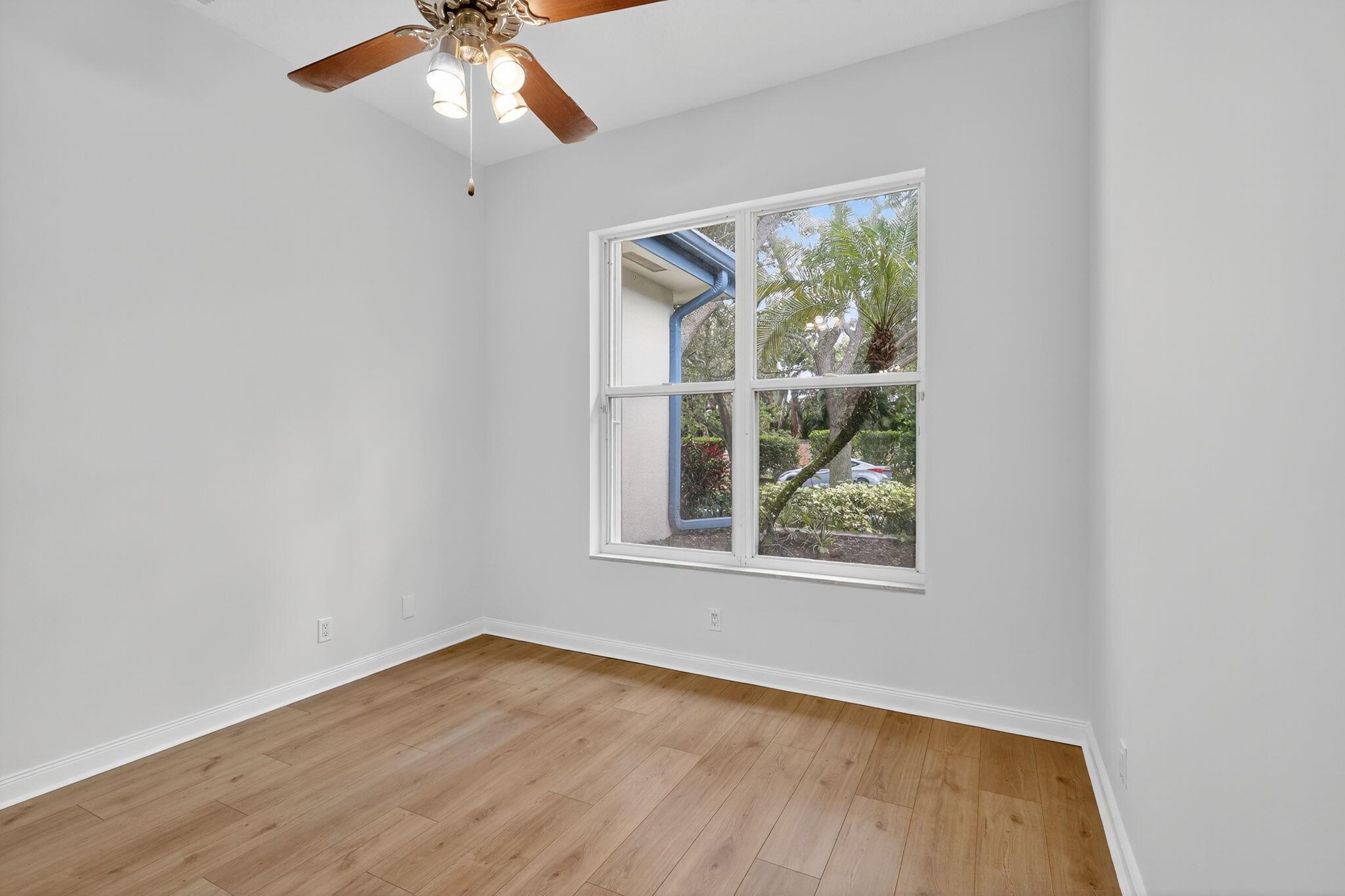 Shores 4 - Residential