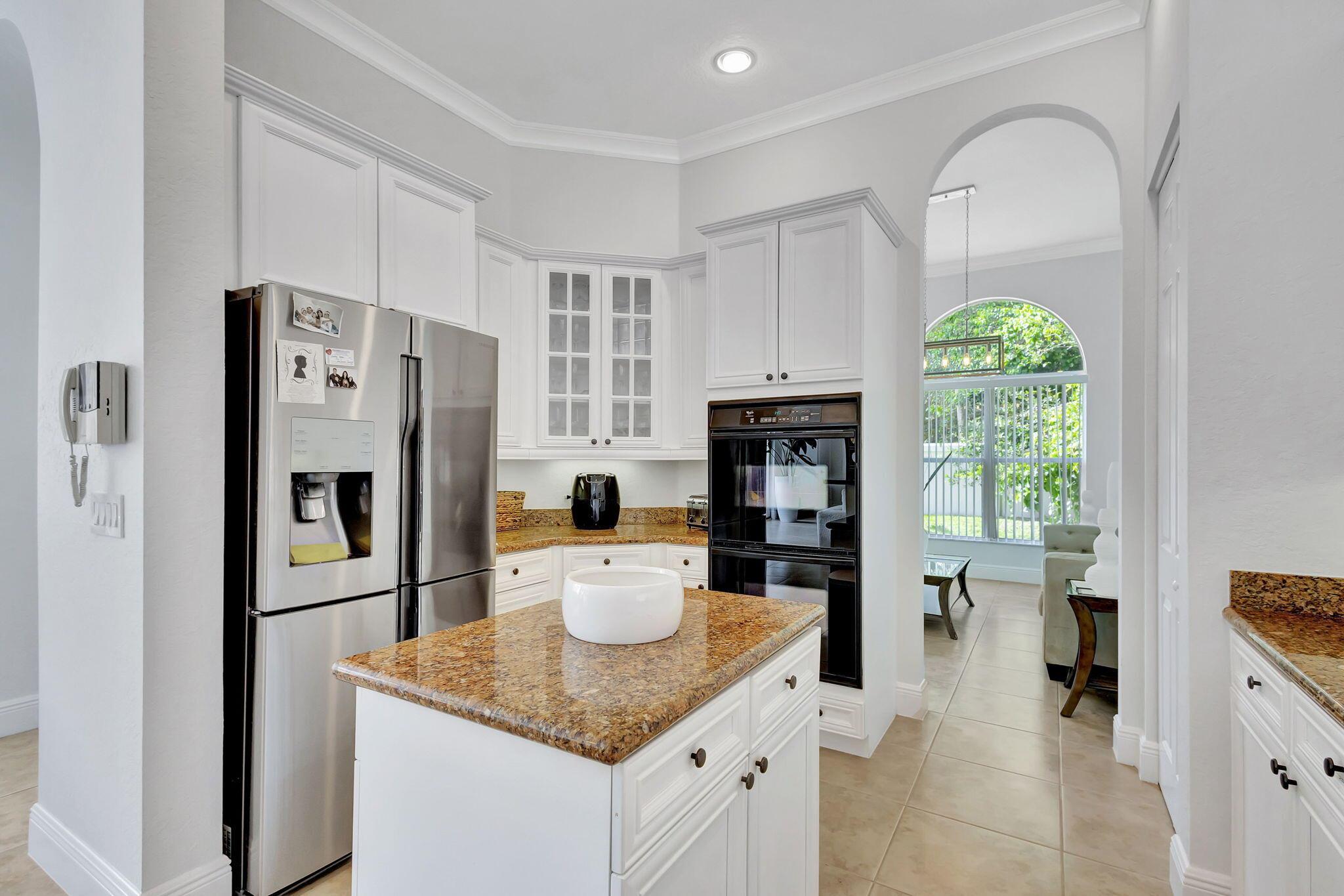 MIRABELLA AT MIRASOL A - Residential Lease