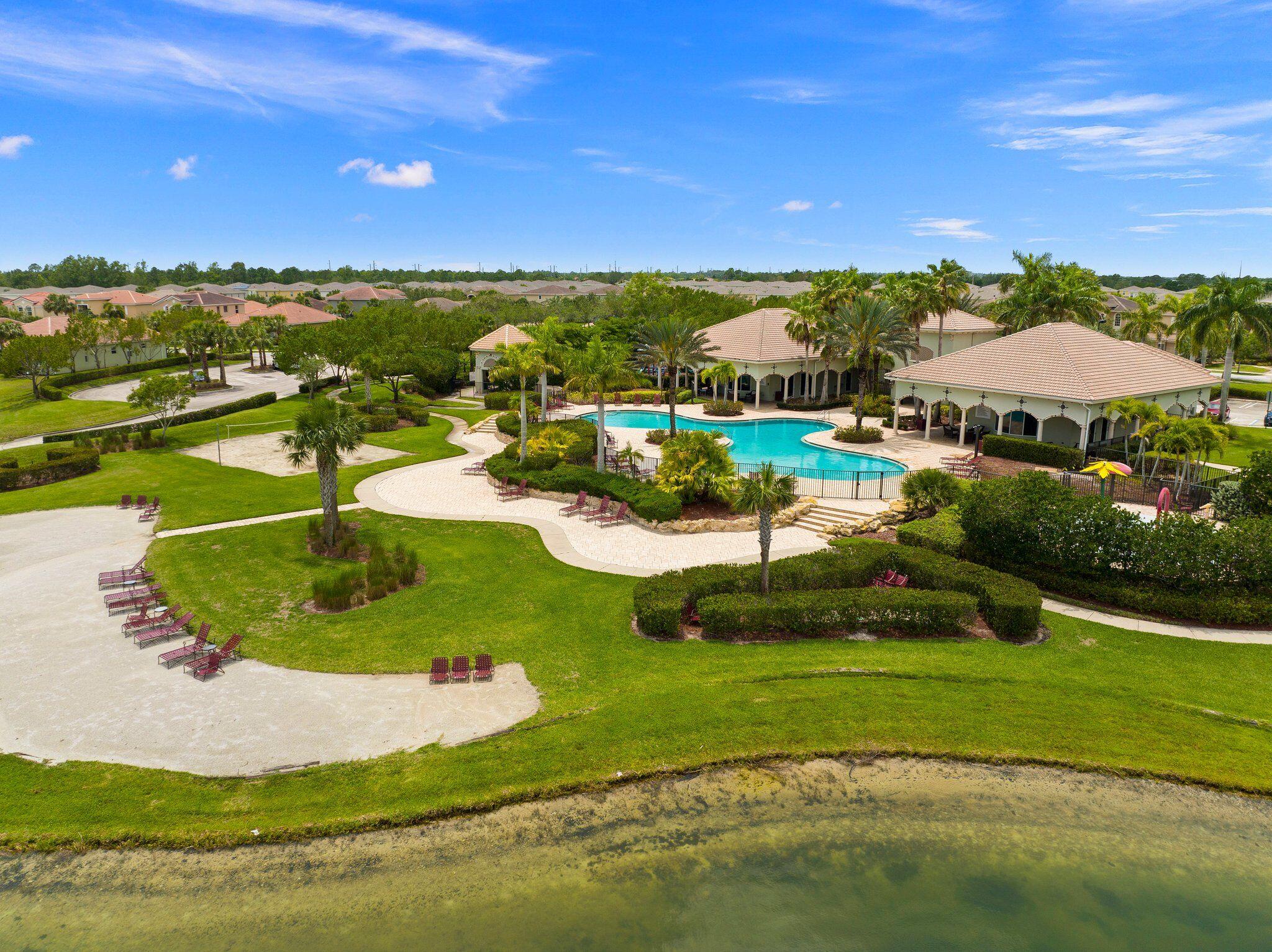 VIZCAYA FALLS PLAT 1 - Residential