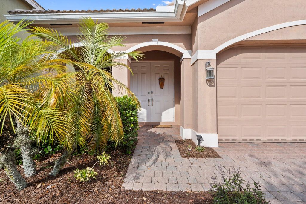 Photo of 1014 NW Leonardo Circle, Port Saint Lucie, FL 34986 (MLS # R11151437)
